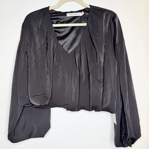 NWT ✨ Bishop & Young X Revolve ‘Boho Bubble Top’ Black Satin Size LG $120